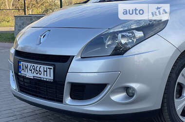 Минивэн Renault Scenic 2011 в Бердичеве