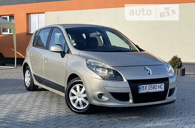 Мінівен Renault Scenic 2009 в Новій Ушиці