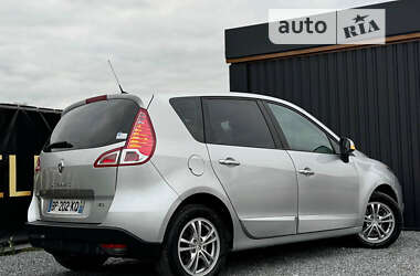 Минивэн Renault Scenic 2011 в Дрогобыче