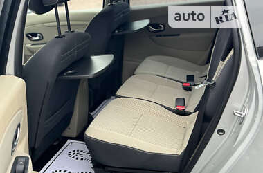 Минивэн Renault Scenic 2011 в Дрогобыче