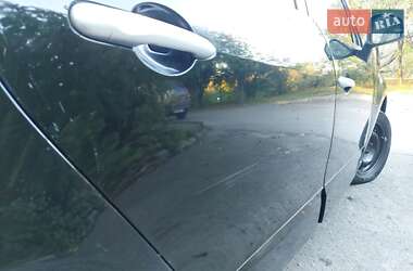 Минивэн Renault Scenic 2011 в 