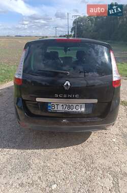 Минивэн Renault Scenic 2009 в 