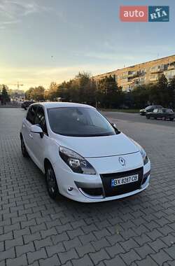 Минивэн Renault Scenic 2012 в Дубно