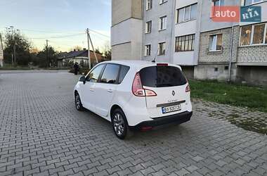 Минивэн Renault Scenic 2012 в Дубно