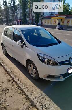 Минивэн Renault Scenic 2016 в Кривом Роге