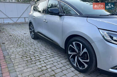 Минивэн Renault Scenic 2017 в 