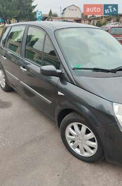 Минивэн Renault Scenic 2007 в 