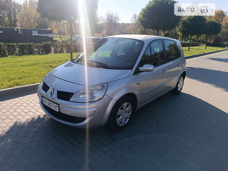 Минивэн Renault Scenic 2008 в Умани