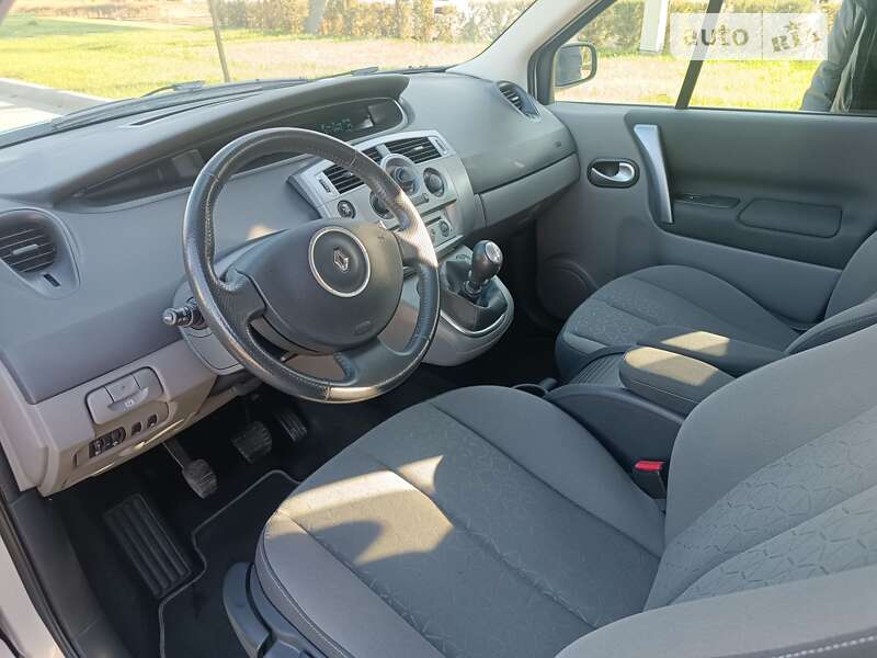 Минивэн Renault Scenic 2008 в Умани