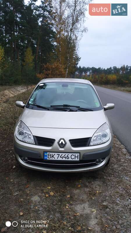 Минивэн Renault Scenic 2008 в Ровно