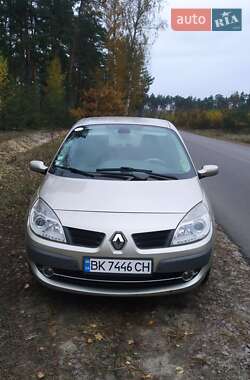 Минивэн Renault Scenic 2008 в 