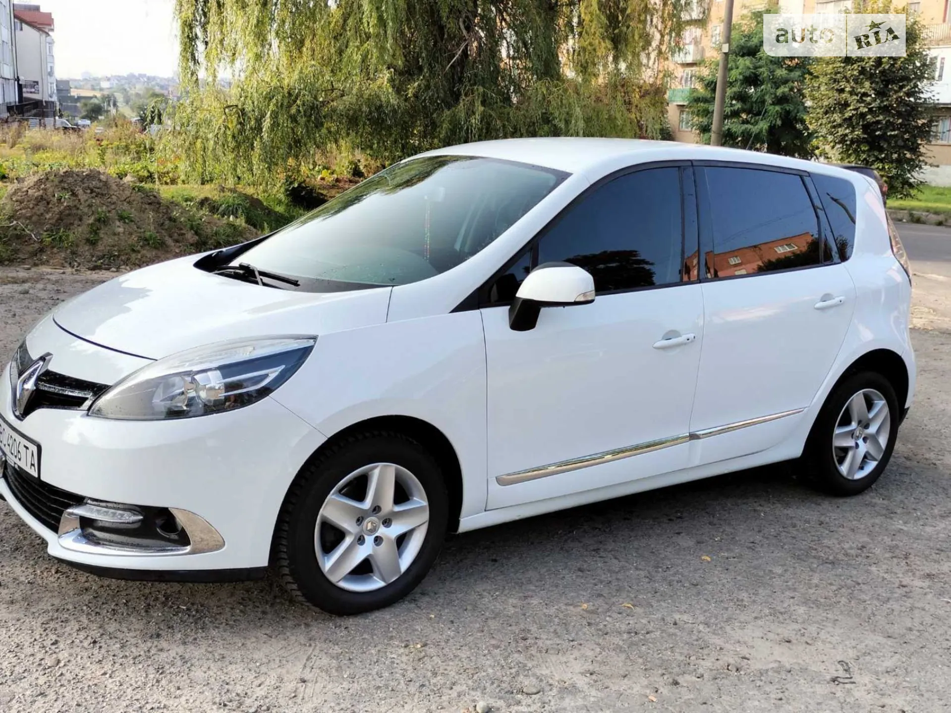 2016 Renault Scenic - мініатюра 2