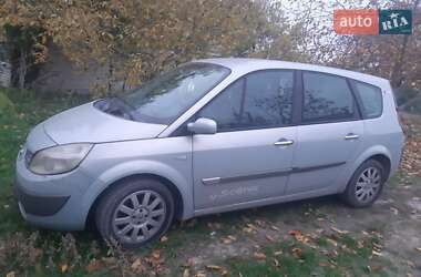 Минивэн Renault Scenic 2004 в 