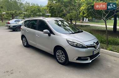 Минивэн Renault Scenic 2014 в Лозовой