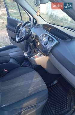 Мінівен Renault Scenic 2006 в Кам'янець-Подільському