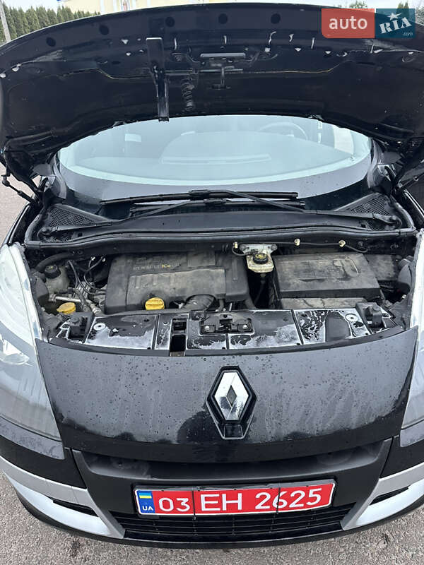 Минивэн Renault Scenic 2011 в Костополе