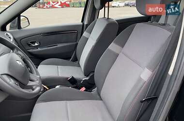 Минивэн Renault Scenic 2014 в 