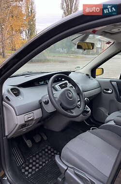 Минивэн Renault Scenic 2008 в Хороле