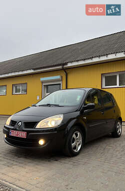 Минивэн Renault Scenic 2008 в Хороле