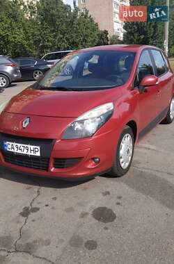 Минивэн Renault Scenic 2011 в Черкассах