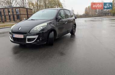 Мінівен Renault Scenic 2011 в Чернігові