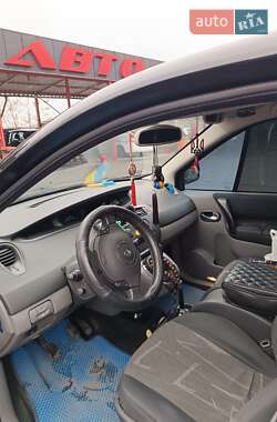 Минивэн Renault Scenic 2005 в 