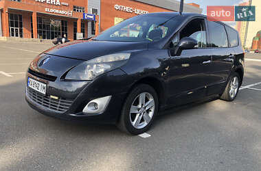 Минивэн Renault Scenic 2009 в Броварах