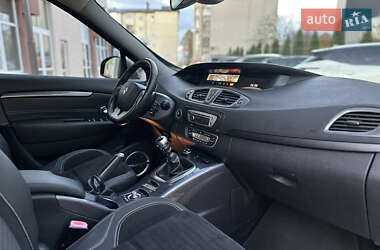 Минивэн Renault Scenic 2013 в Владимире