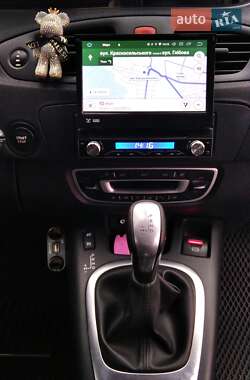 Минивэн Renault Scenic 2011 в Чернигове
