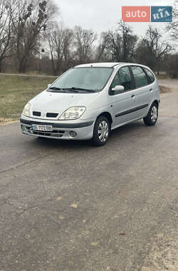 Мінівен Renault Scenic 2002 в Переяславі