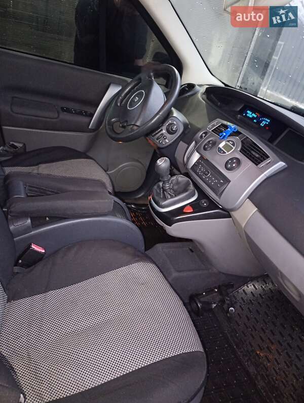 Минивэн Renault Scenic 2008 в Кропивницком фото 27 Минивэн Renault Scenic 2008 в Кропивницком