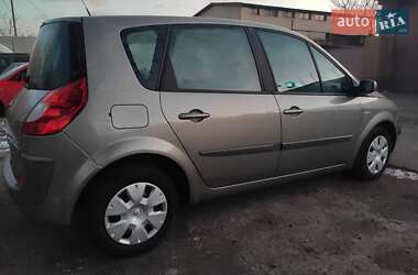 Мінівен Renault Scenic 2006 в Кривому Розі