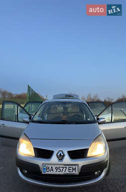 Минивэн Renault Scenic 2006 в 