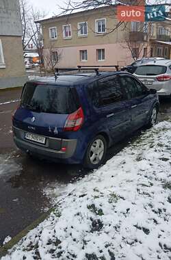Минивэн Renault Scenic 2003 в 