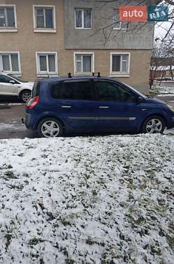 Минивэн Renault Scenic 2003 в 