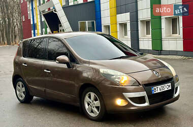 Мінівен Renault Scenic 2009 в Кропивницькому