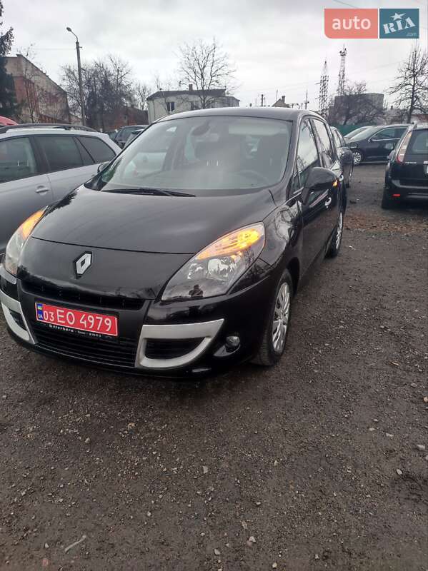 Минивэн Renault Scenic 2012 в Луцке