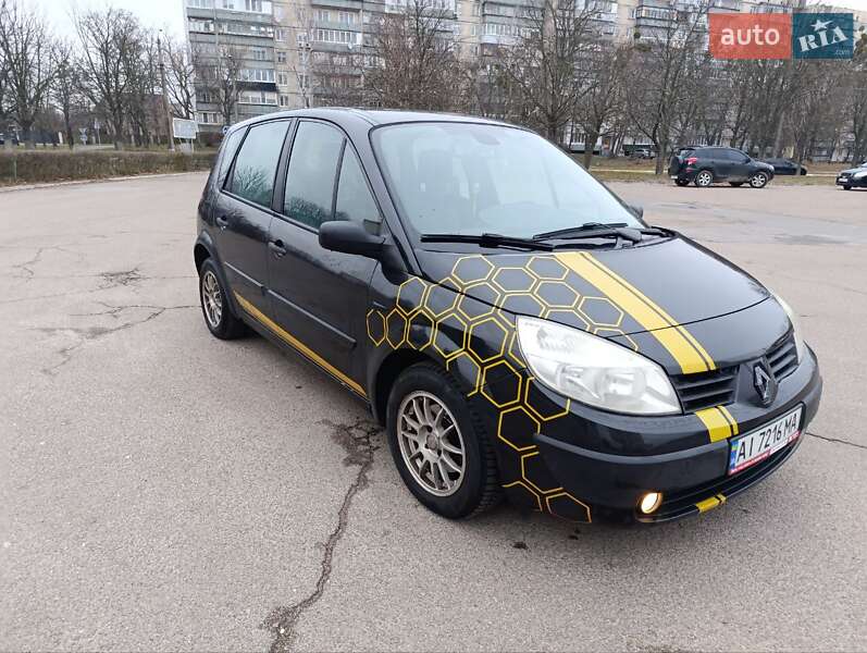 Минивэн Renault Scenic 2005 в Киеве
