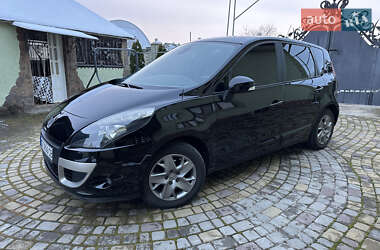 Минивэн Renault Scenic 2011 в Черновцах