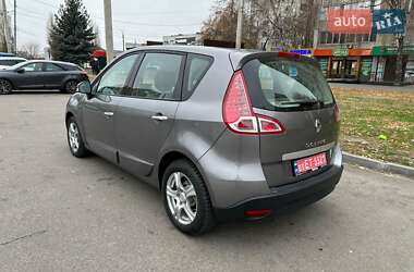 Минивэн Renault Scenic 2011 в Харькове