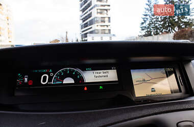 Минивэн Renault Scenic 2011 в 