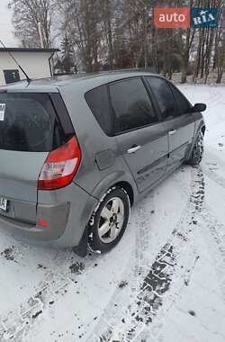 Мінівен Renault Scenic 2004 в Богородчанах