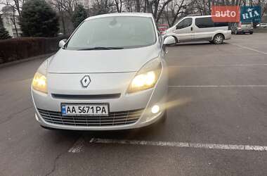 Мінівен Renault Scenic 2011 в Кам'янському