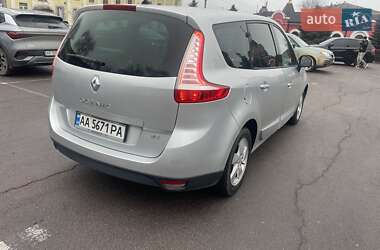 Мінівен Renault Scenic 2011 в Кам'янському