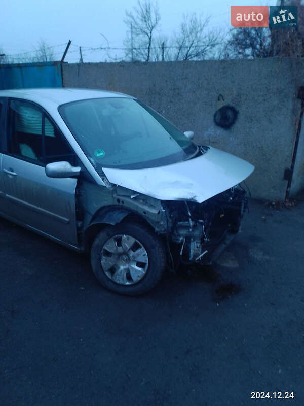 Минивэн Renault Scenic 2008 в Полтаве