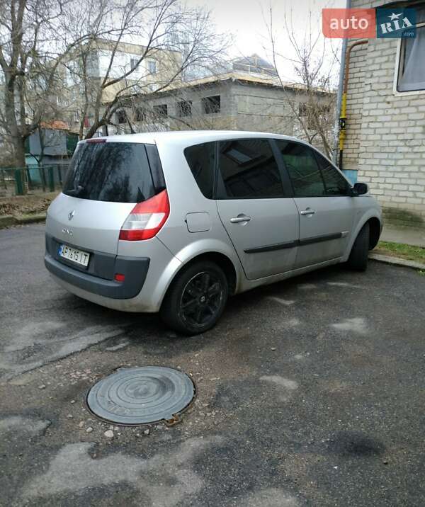 Минивэн Renault Scenic 2006 в Никополе