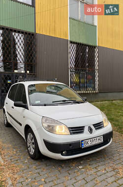 Минивэн Renault Scenic 2004 в Ровно