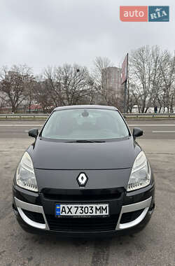 Мінівен Renault Scenic 2009 в Києві