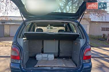 Мінівен Renault Scenic 2001 в 