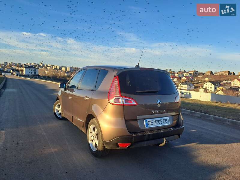 Минивэн Renault Scenic 2011 в Черновцах